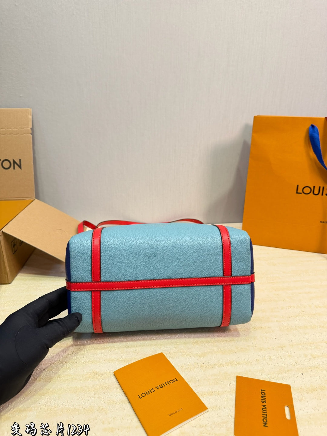 LU bag MM 32 cm
