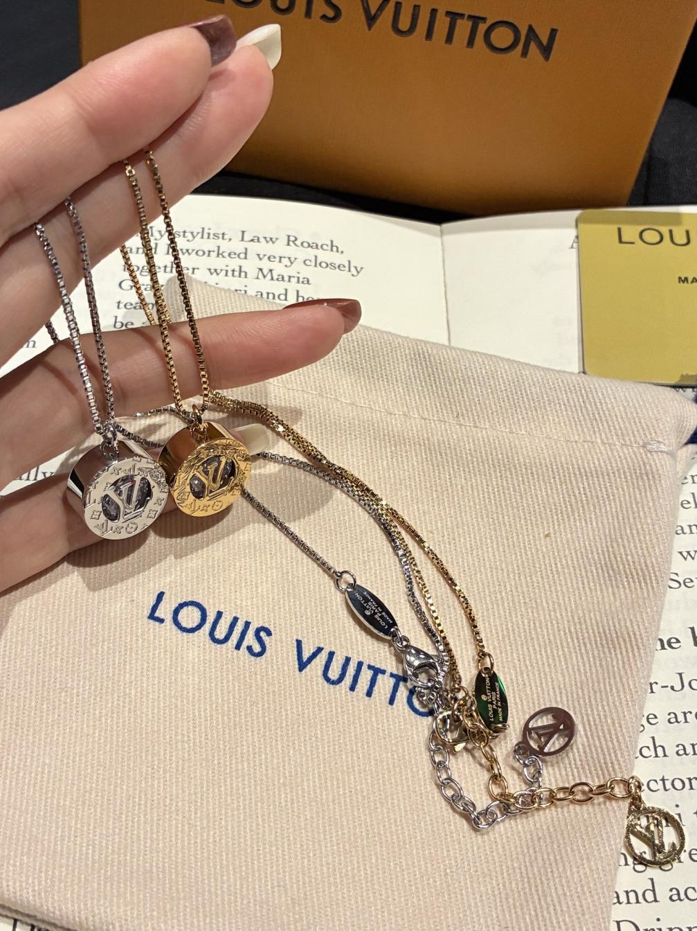 LU Necklace SALE-min order required