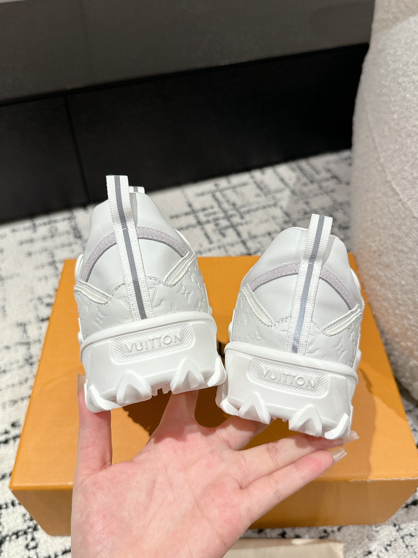 LU Sneakers Trainers 3 Color's Woman