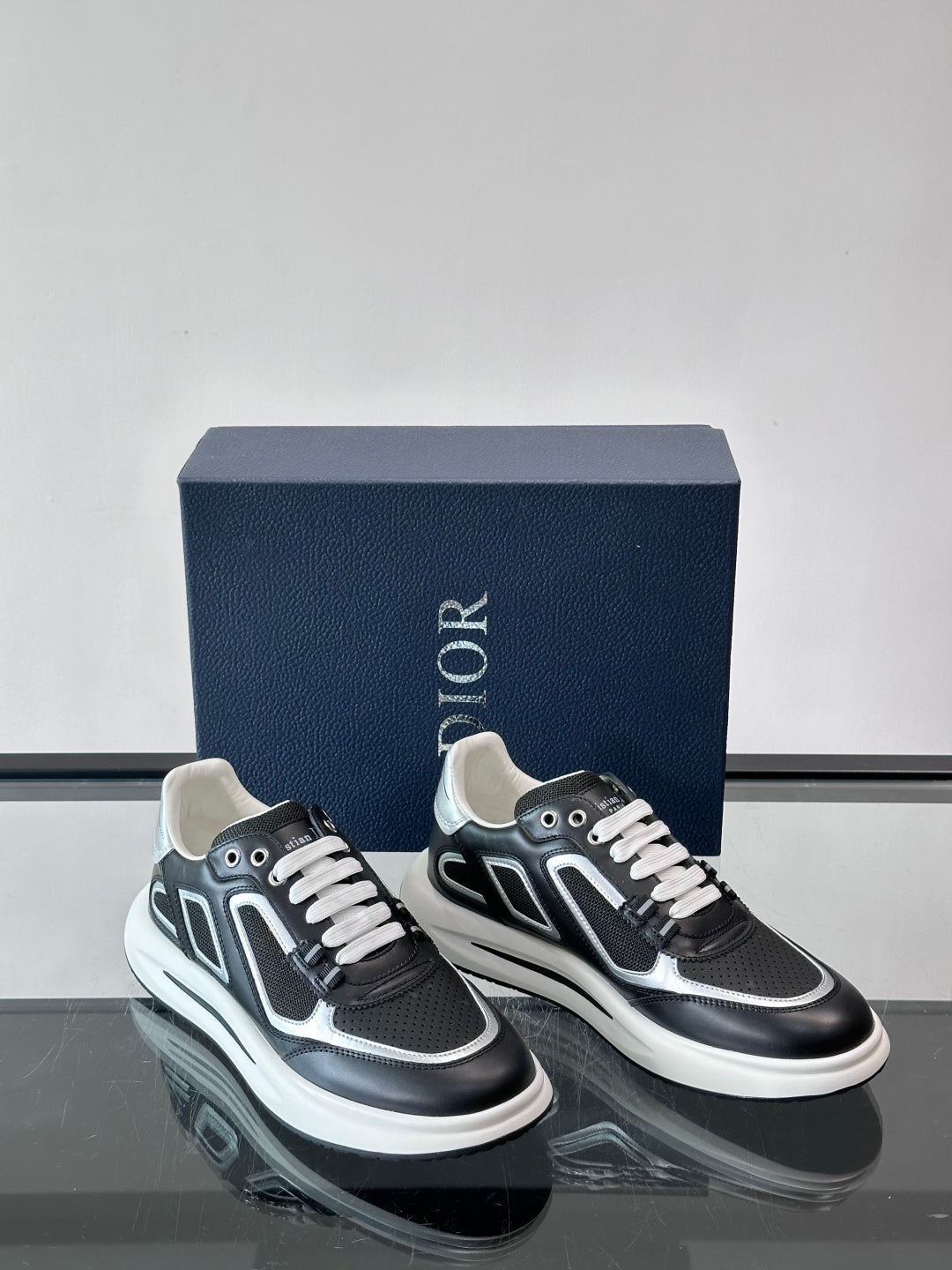 CHD runner Sneakers 2 Color's