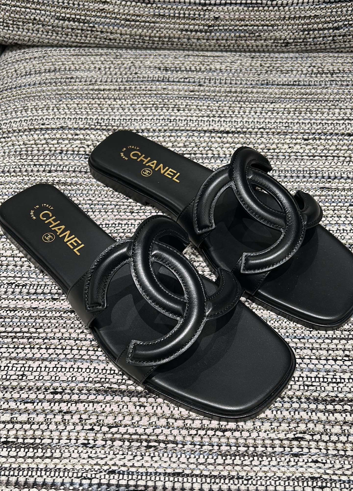 CHL Slippers Sandals Woman 2 Color's