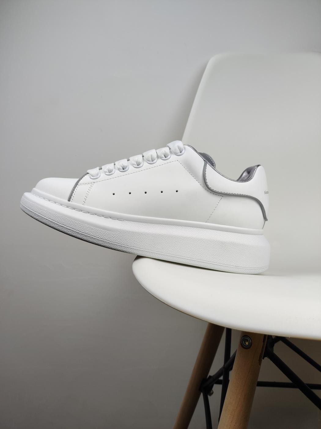 MC*QUEEN Sneakers Unisex -SALE -