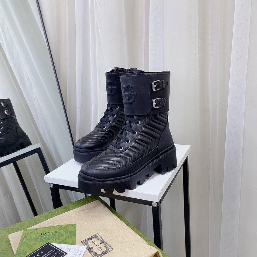 GU Boots Woman Low