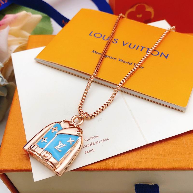LU Fashion Necklaces