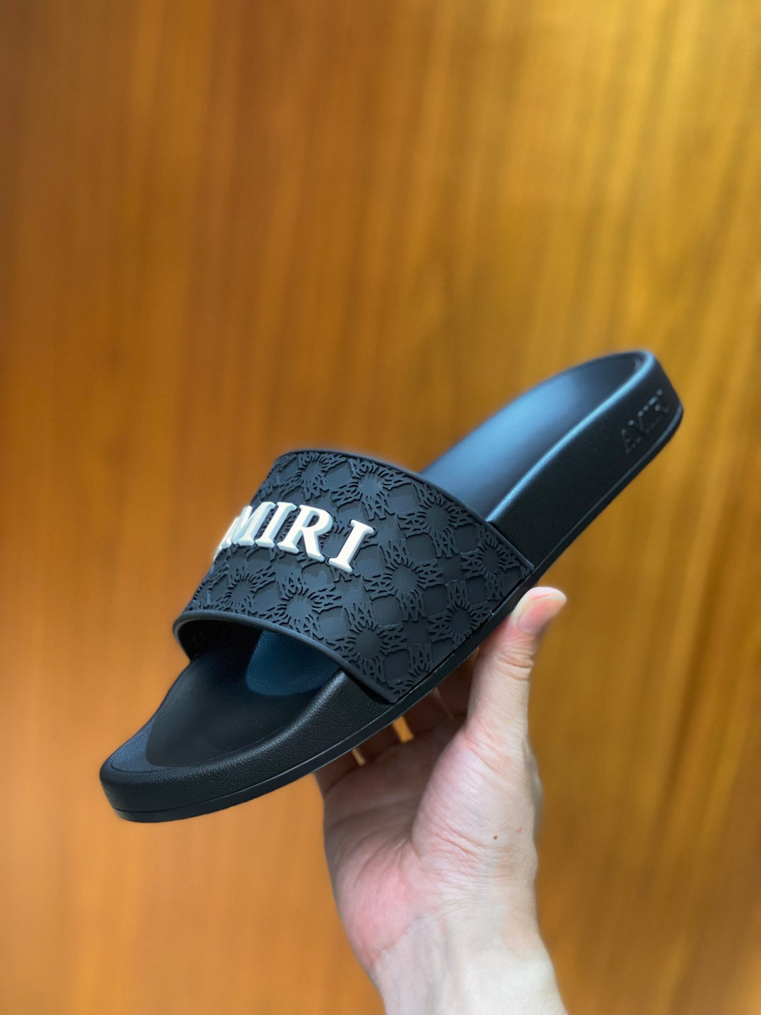 AMR Slippers Man Size 46