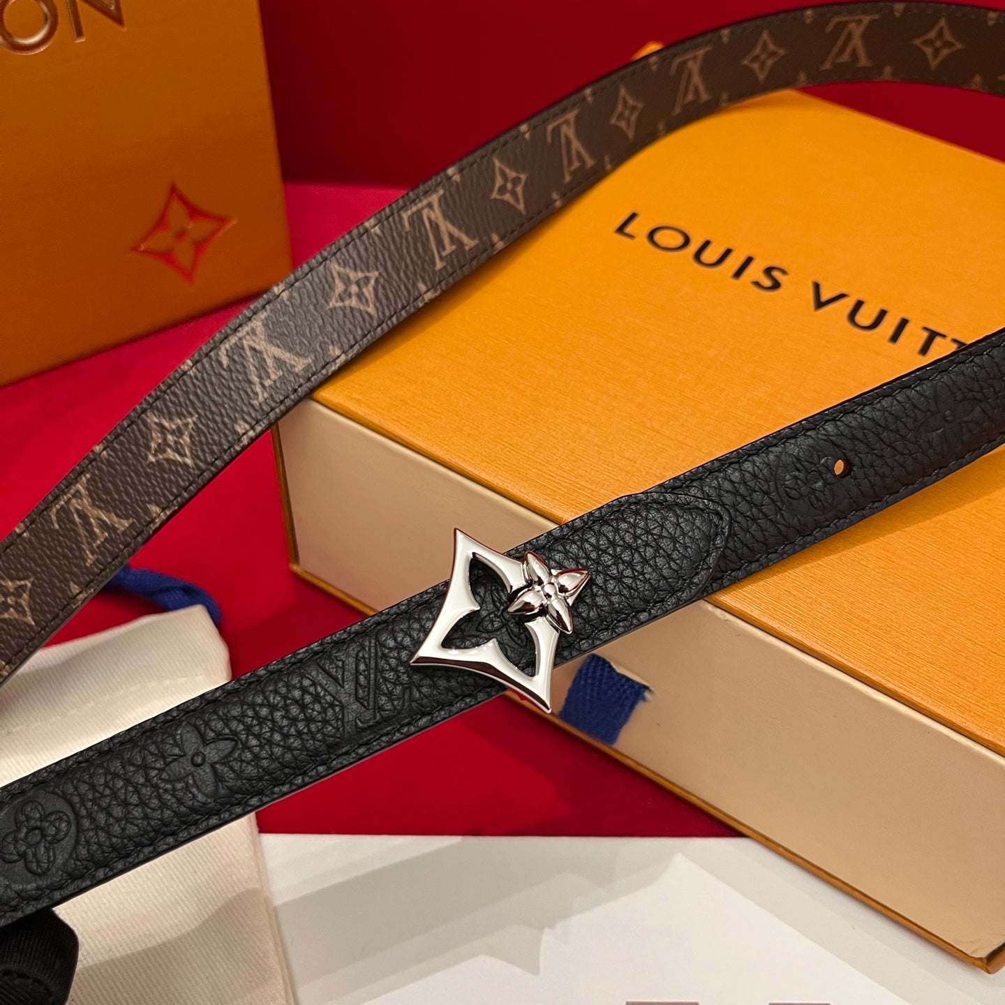 LU Woman Belt Color 's 6 Color's