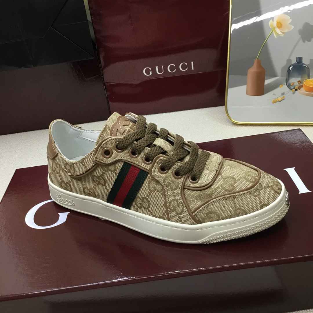 GU Sneakers Unisex