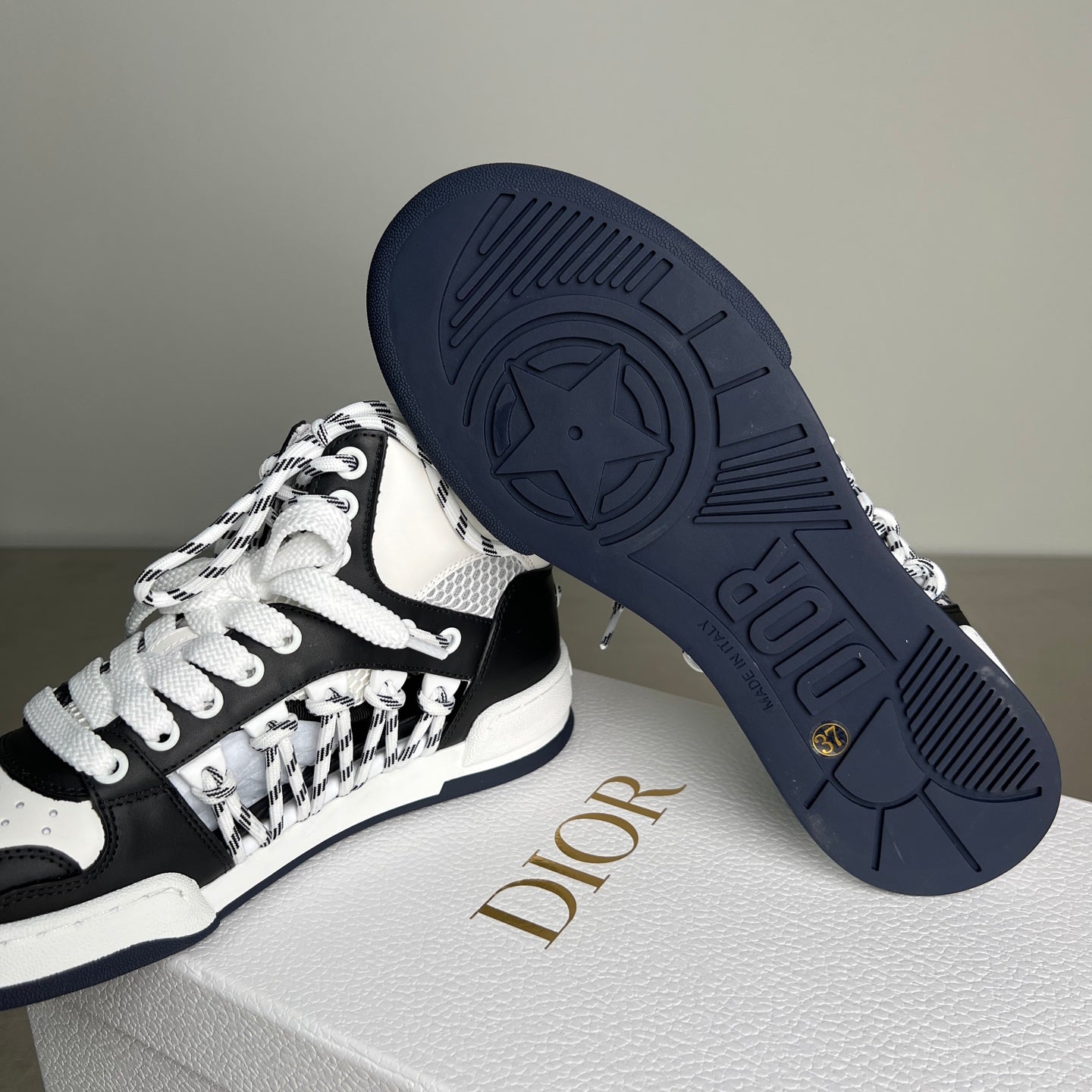 CHD Sneakers 3 Color's High