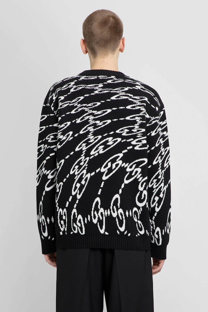 GU Sweater Man 2 Color's
