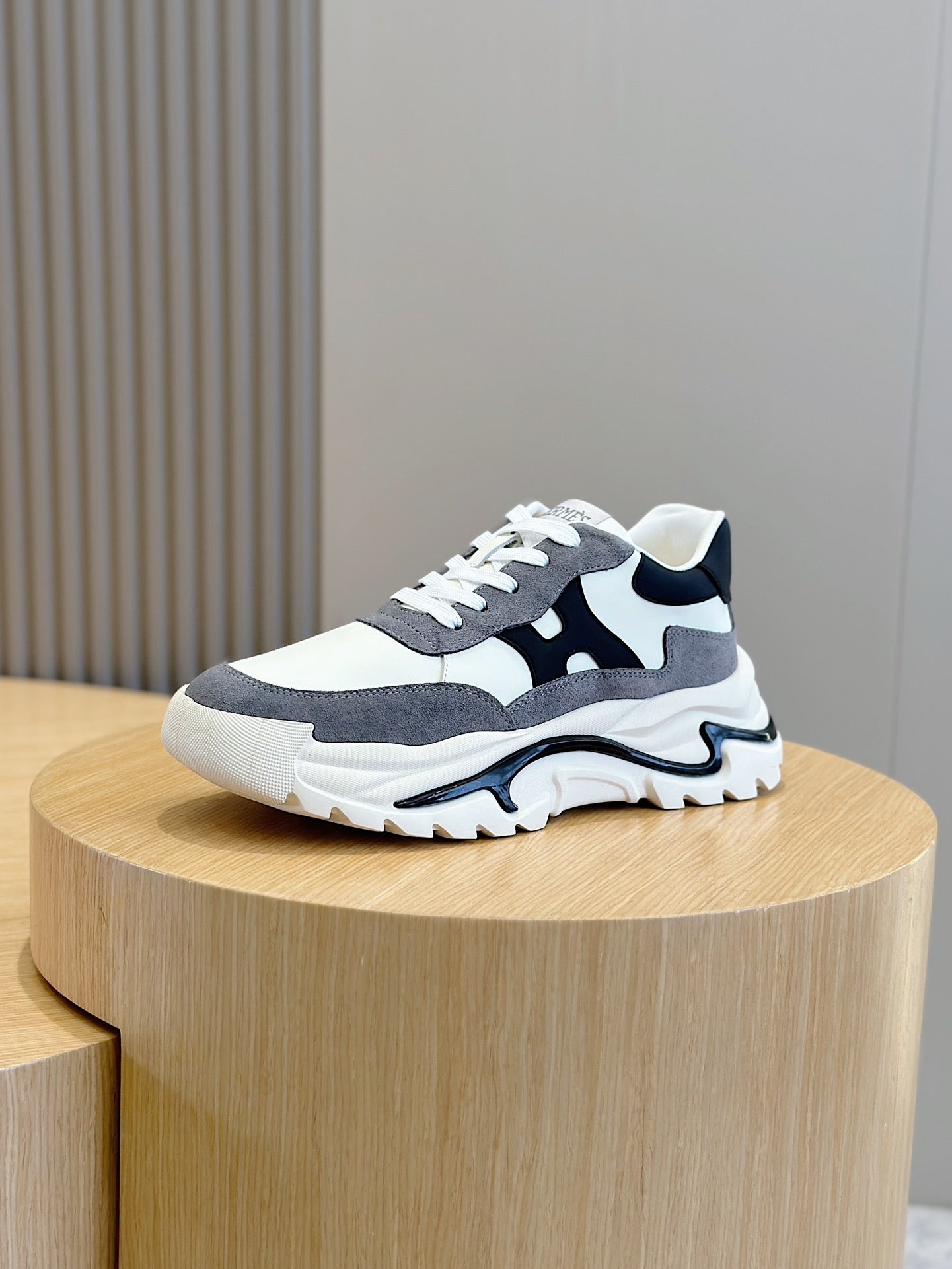 HRM Sneakers Trainers 2 Color's