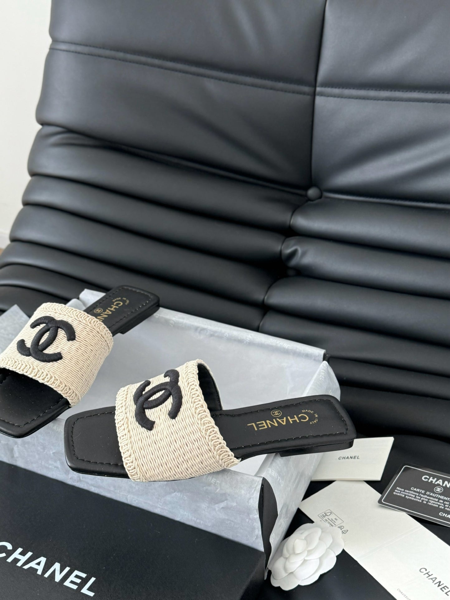 CHL Slippers 2 Color's