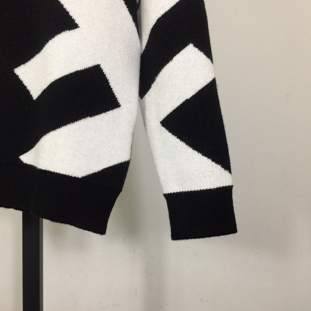 FEN Sweater IOFF