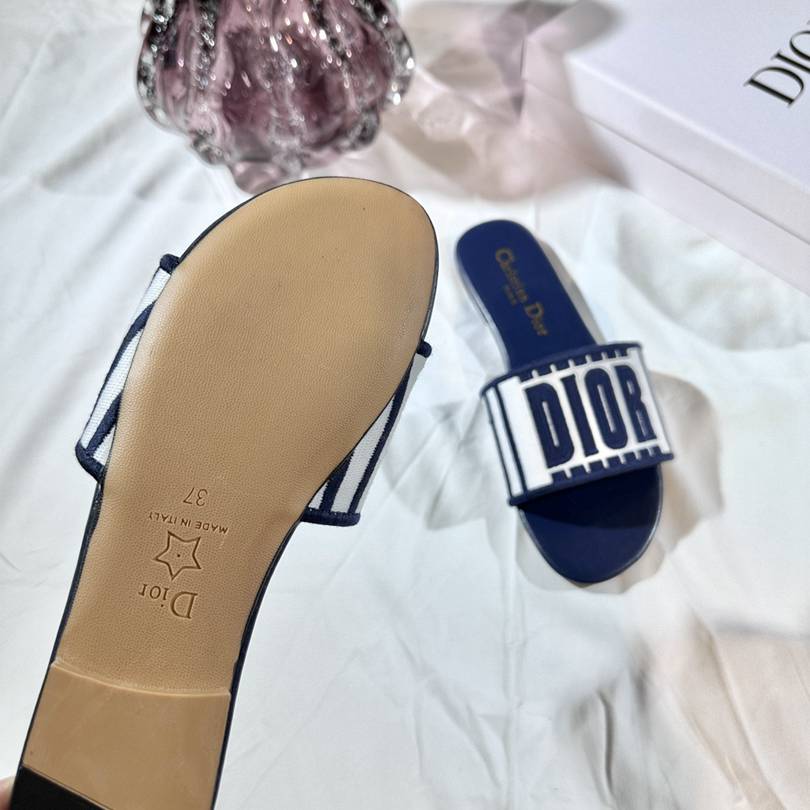 CHD Slippers Woman 42