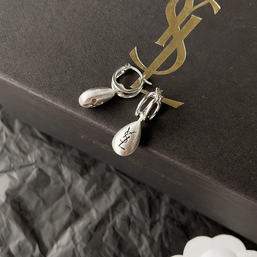 Y L Fashion earrings SALE-min order required