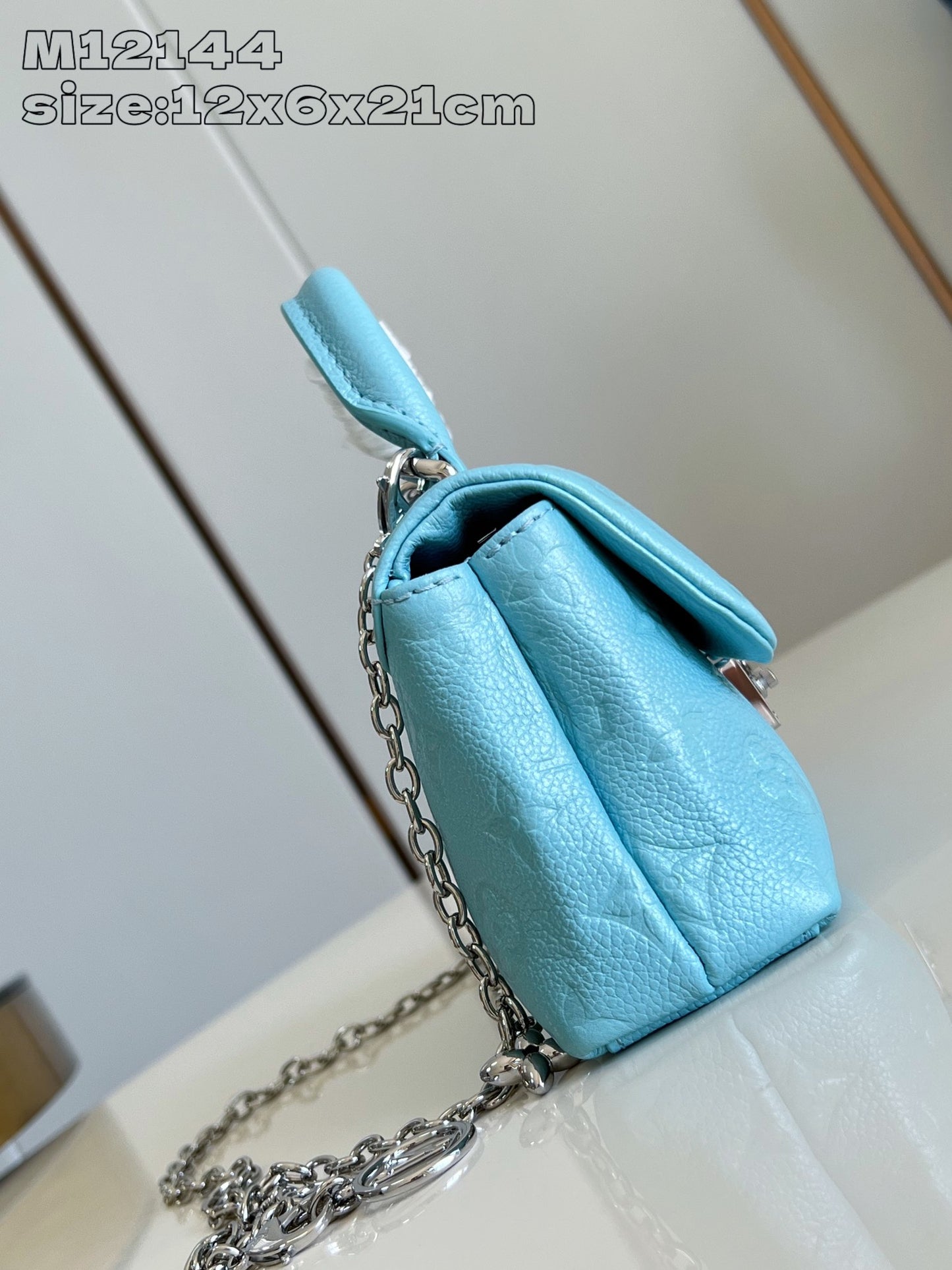 LU Bag small 22 cm