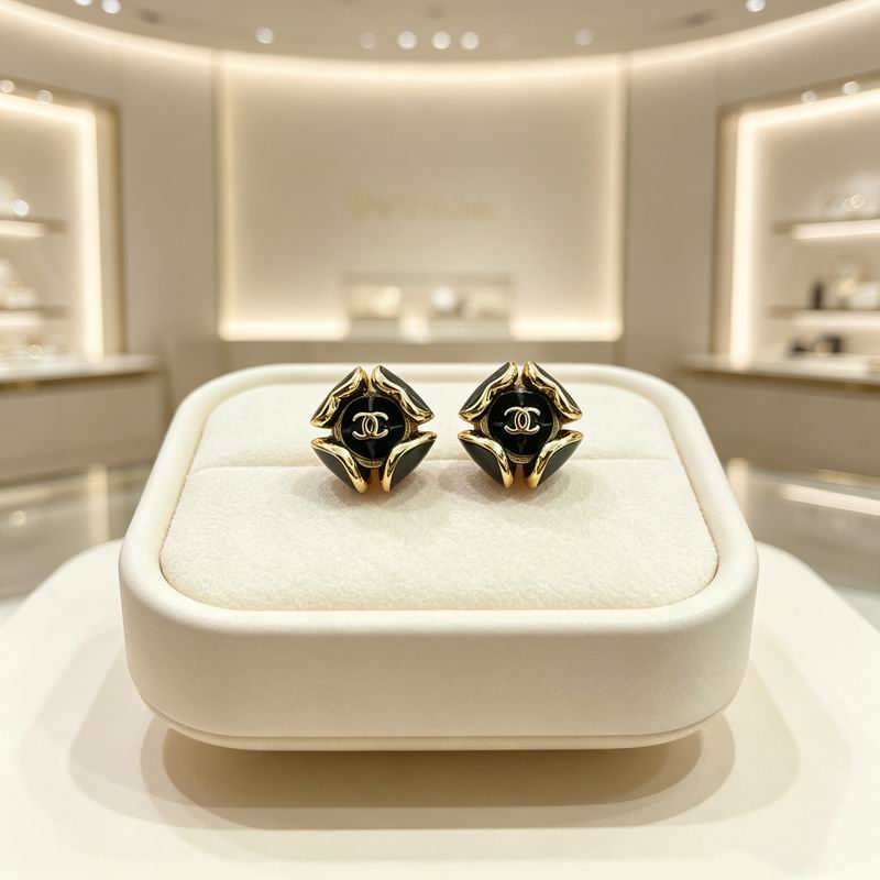 CHL Fashion Earrings 4 Color's