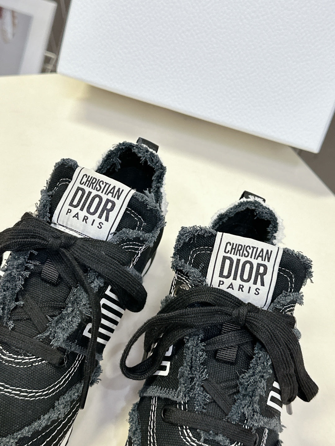 CHD Woman Sneakers 2 Color's