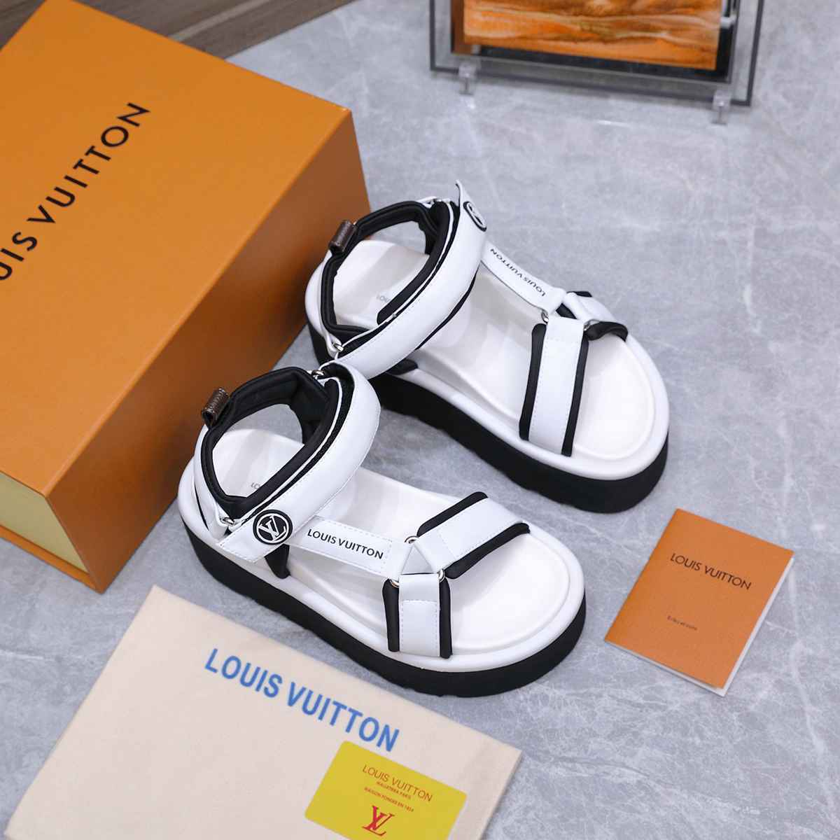 LU sandals Woman 4 Color's