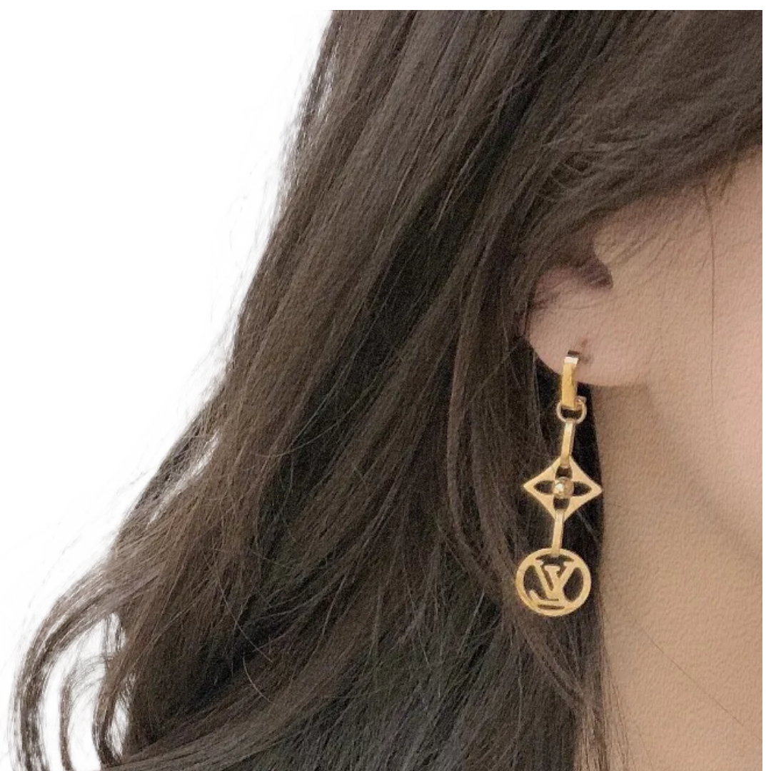 LU Fashion earrings SALE-min order required