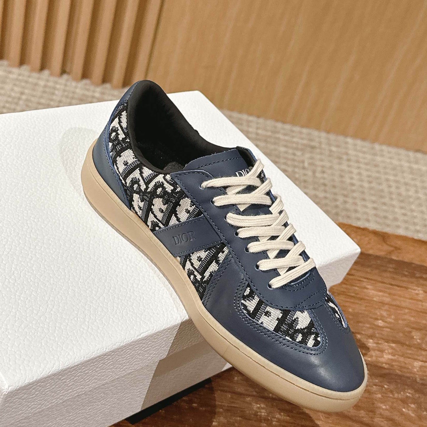 CHD Sneakers trainers 3 Color's