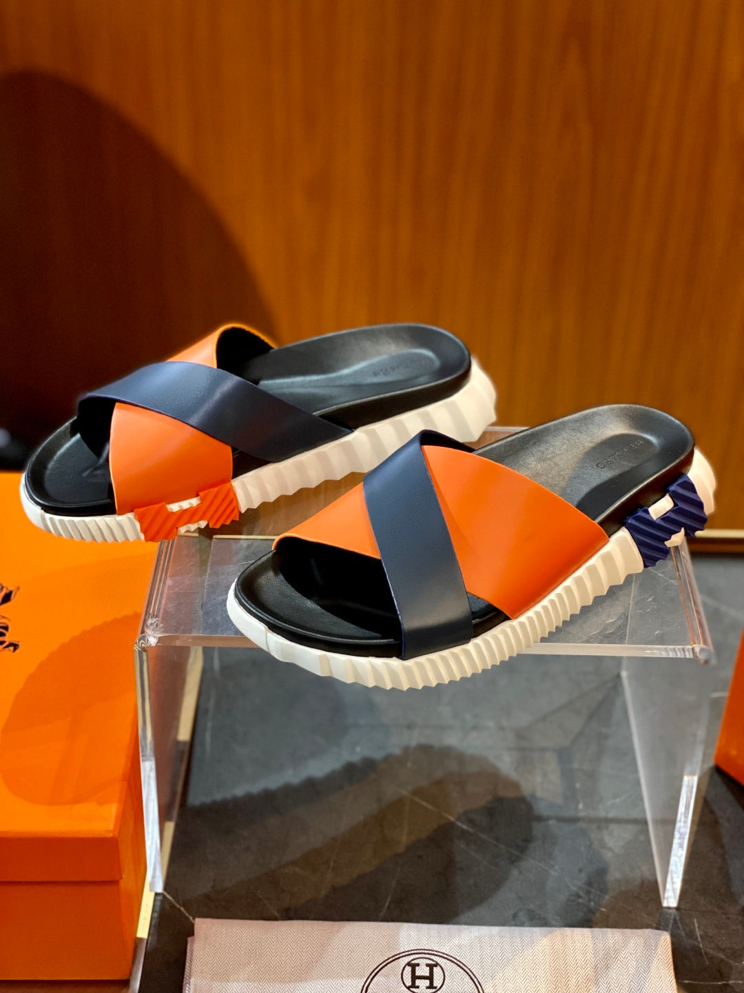 HRM Slippers 3 Color's Man