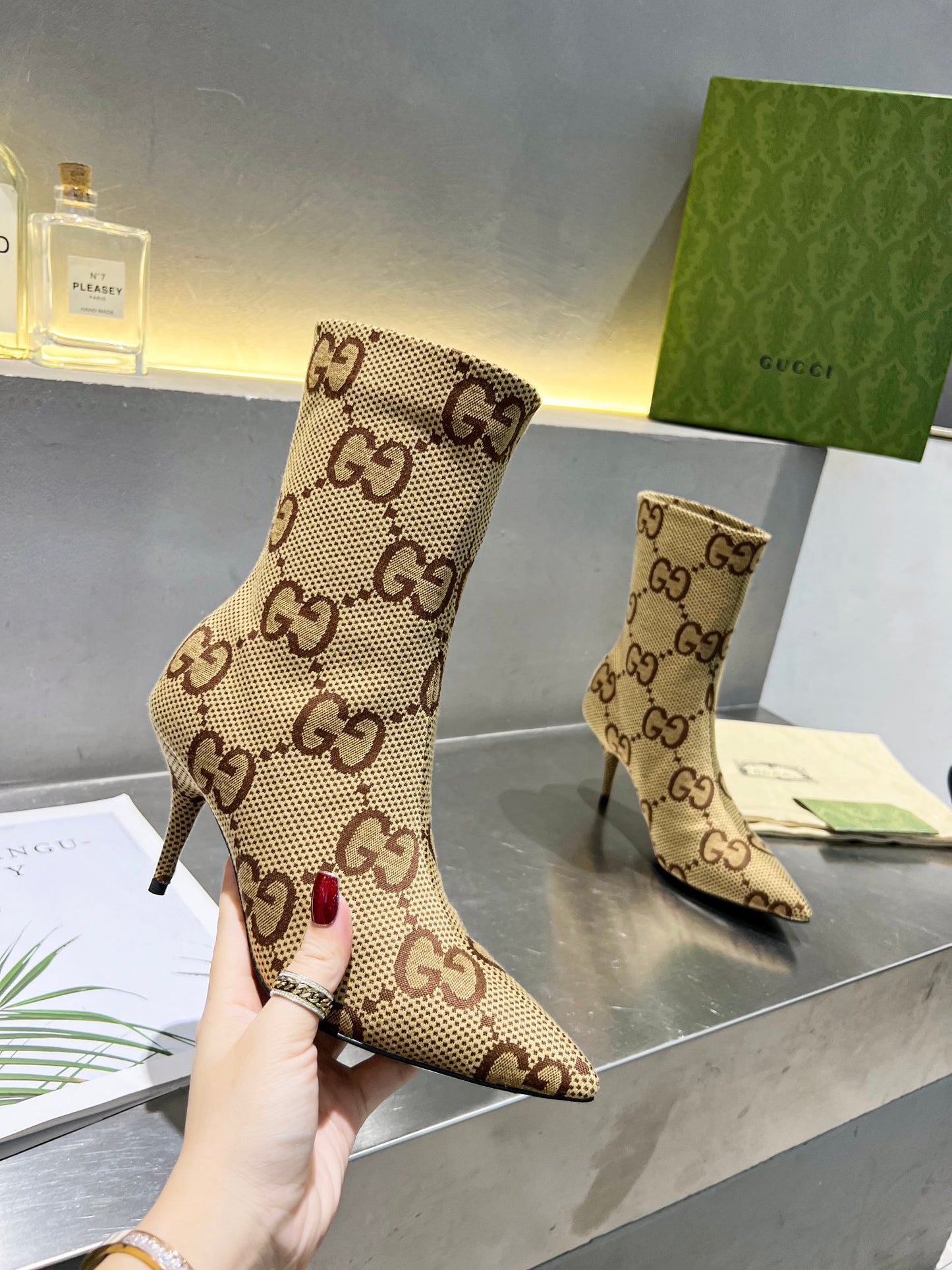 GU Boots Woman low