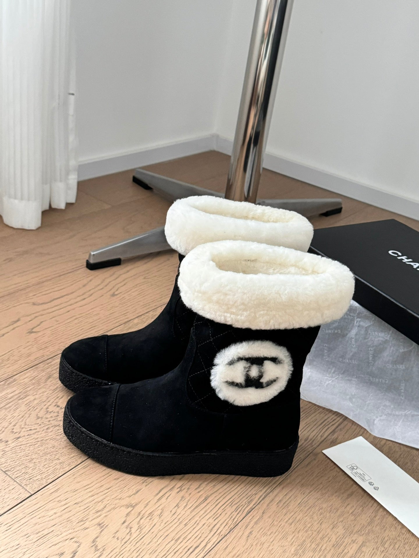 CHL UGG Boots 2 Color's