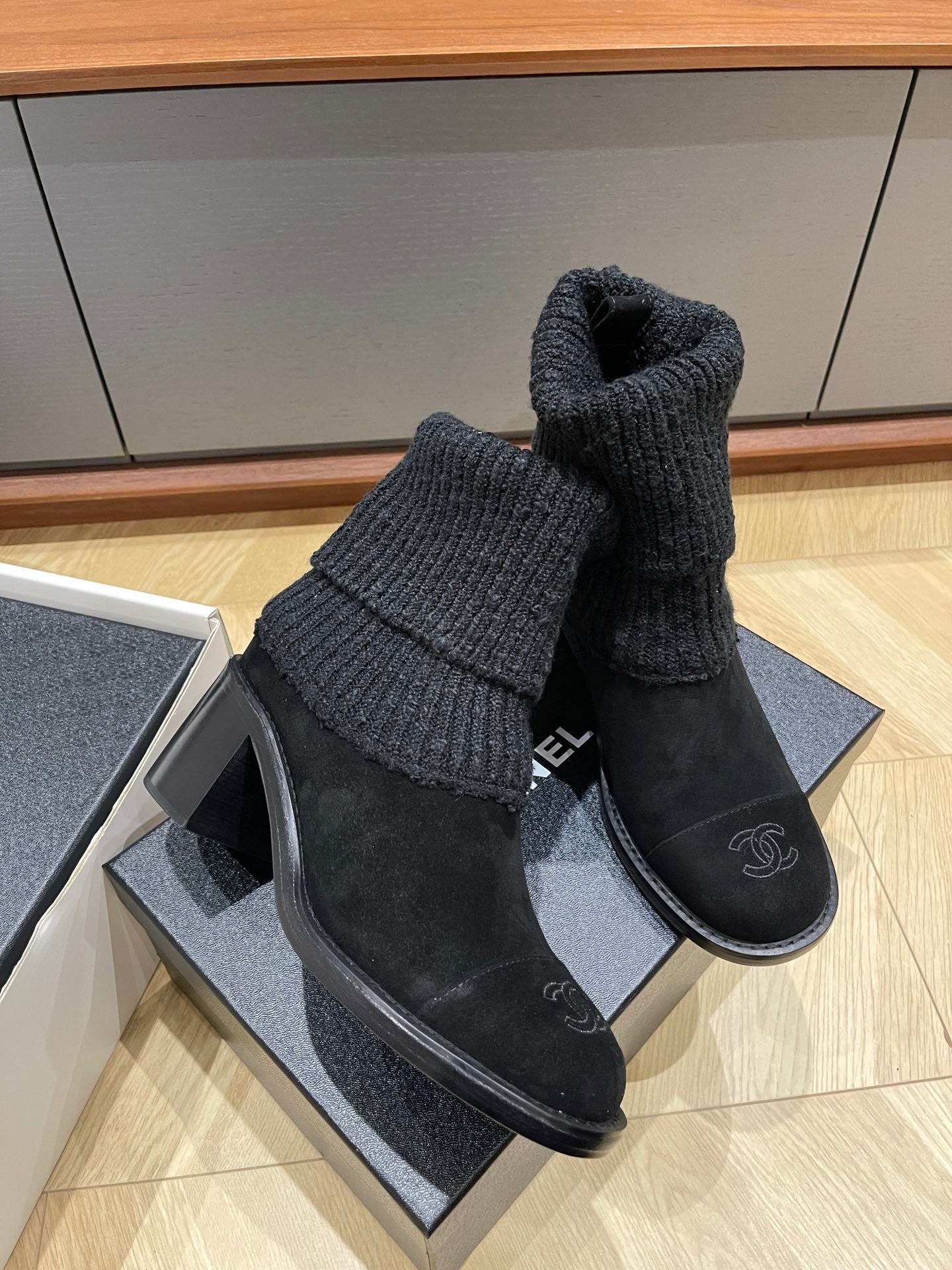 CHL Boots Woman Trainers