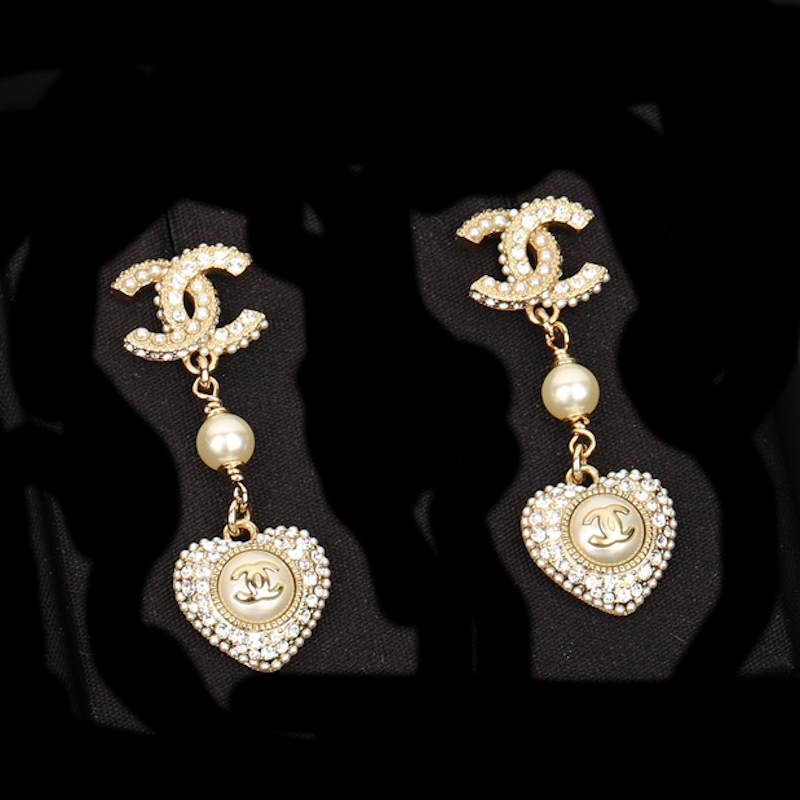 CHL Fashion earrings