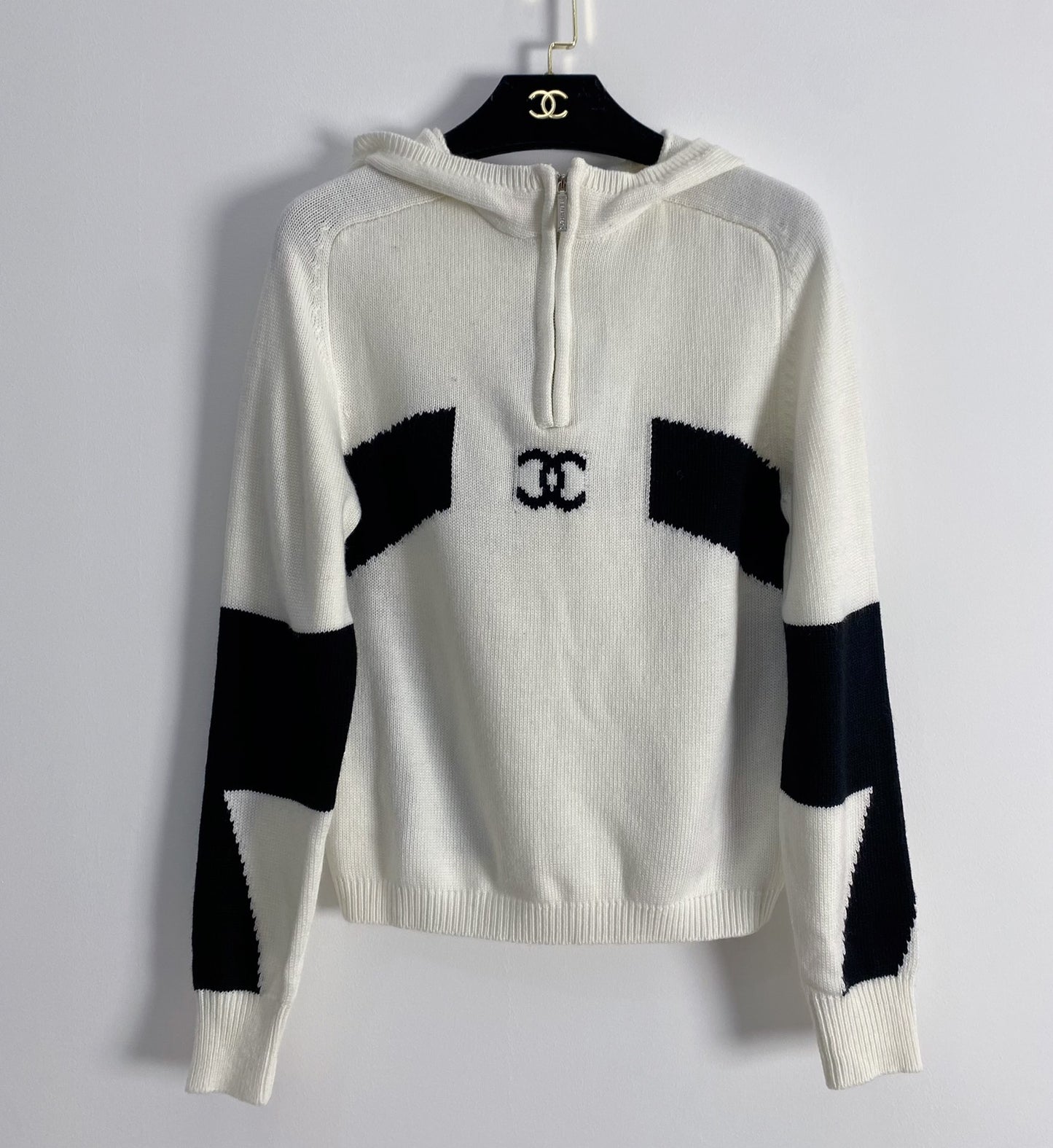 CHL Sweater Woman 2 Color's Limited