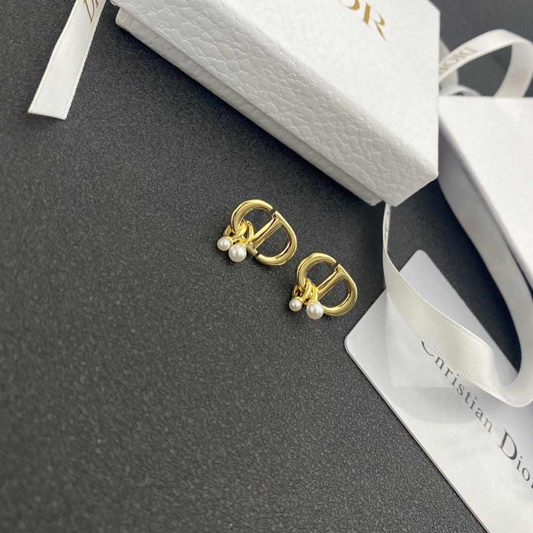 CHD Fashion earrings SALE-min order required
