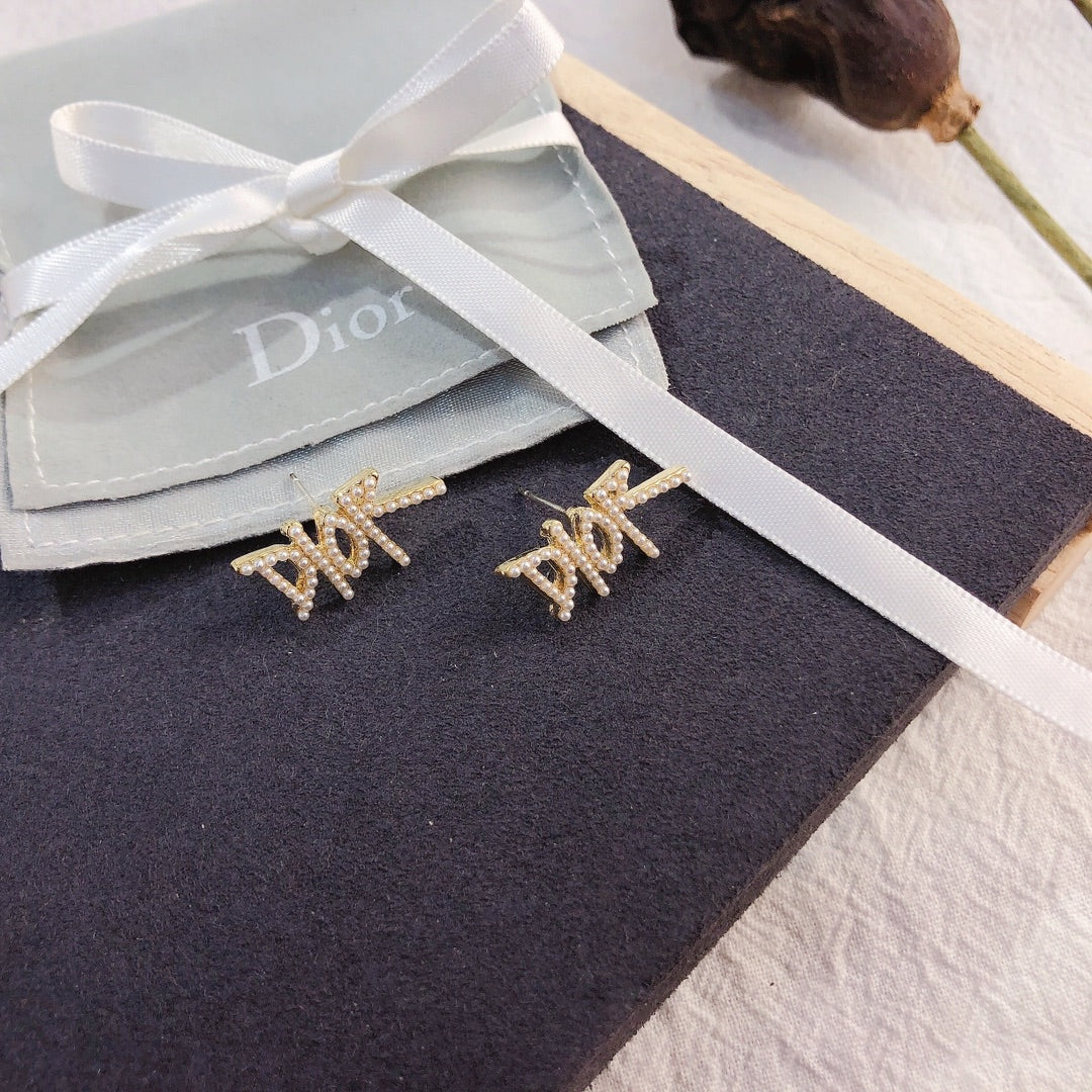 CHD Fashion earrings SALE-min order required