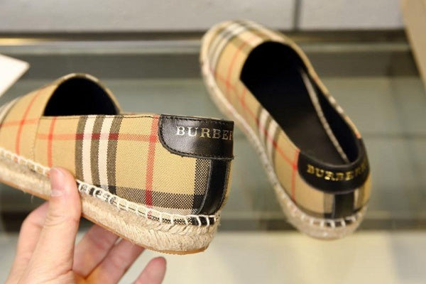 BURBBER Shoes Sandal Woman