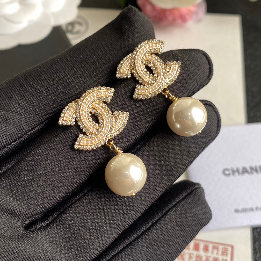 C H L Fashion earrings SALE-min order required