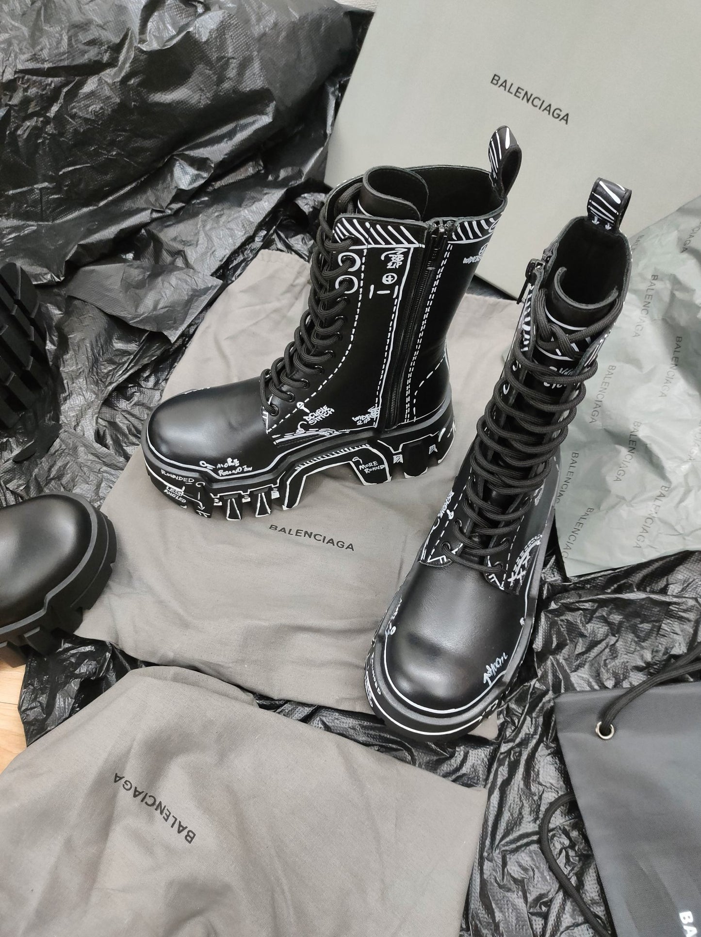 SNBAL Boots Low Bulldozer