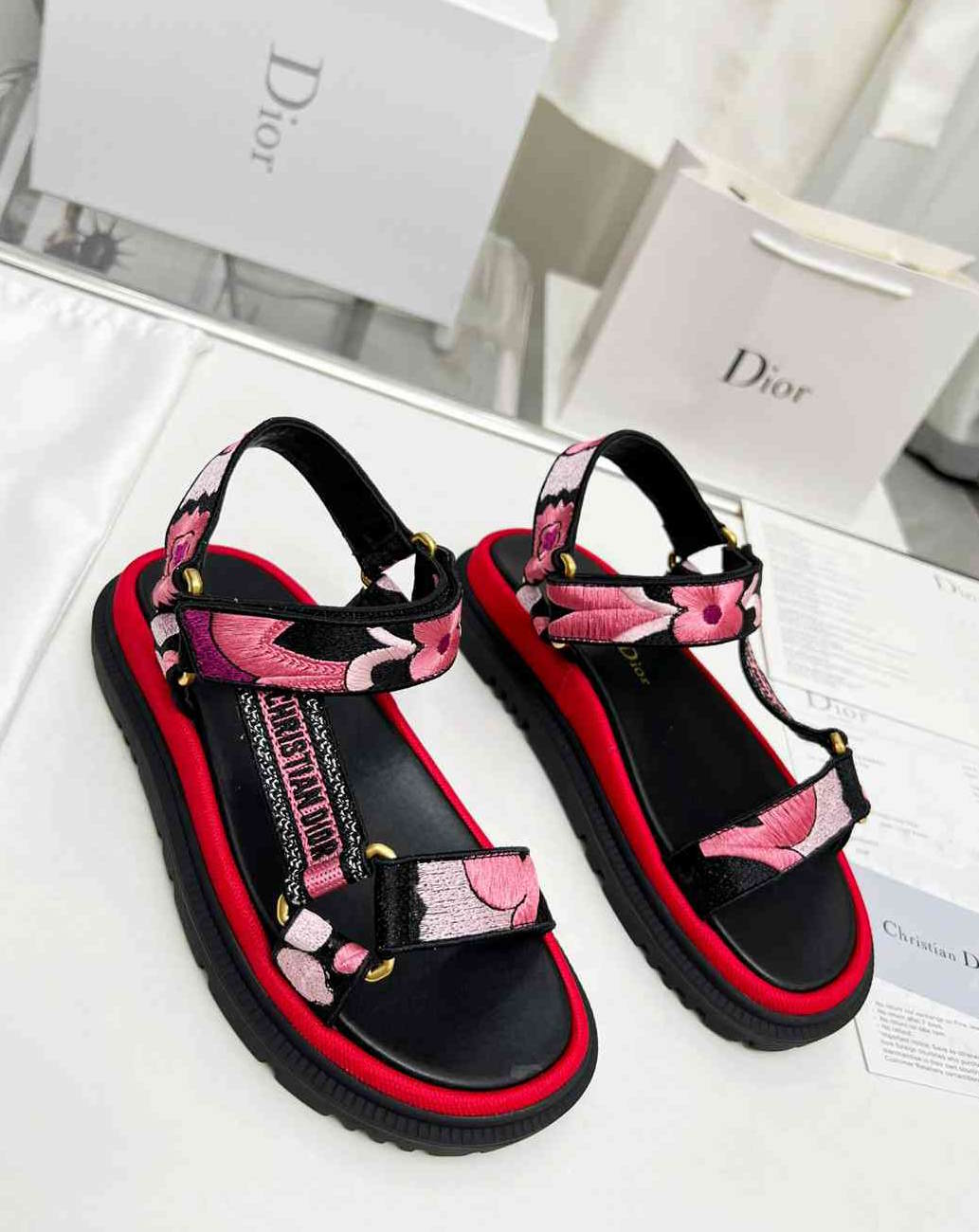 CHD Slippers Sandals 2 Color 's