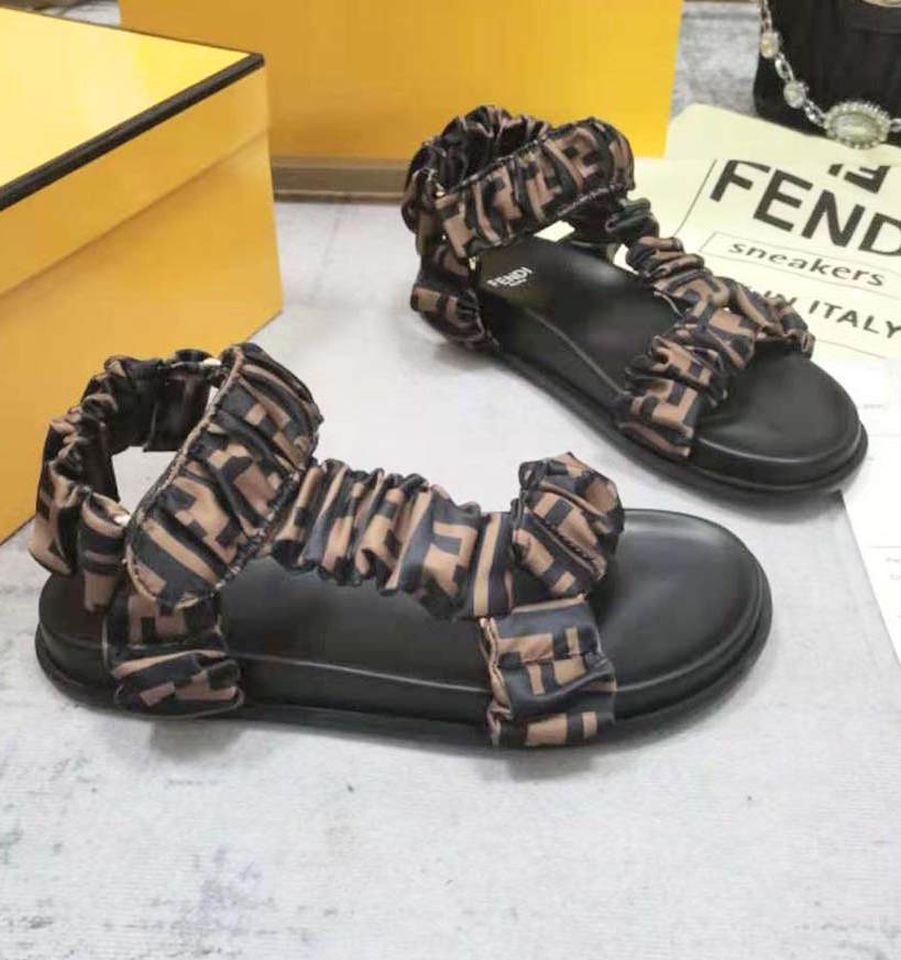 FEN Sandals
