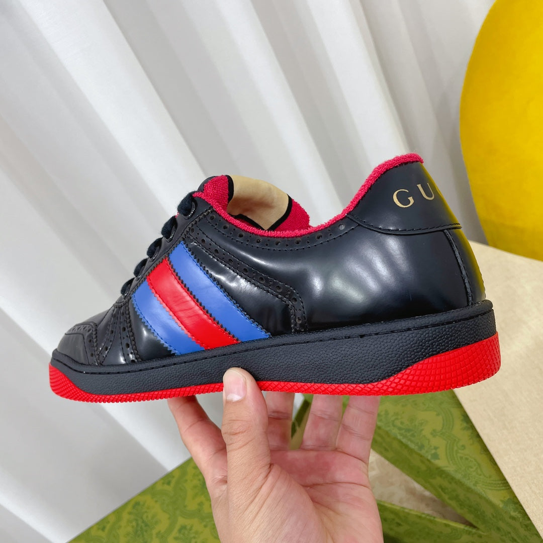 GU Sneakers