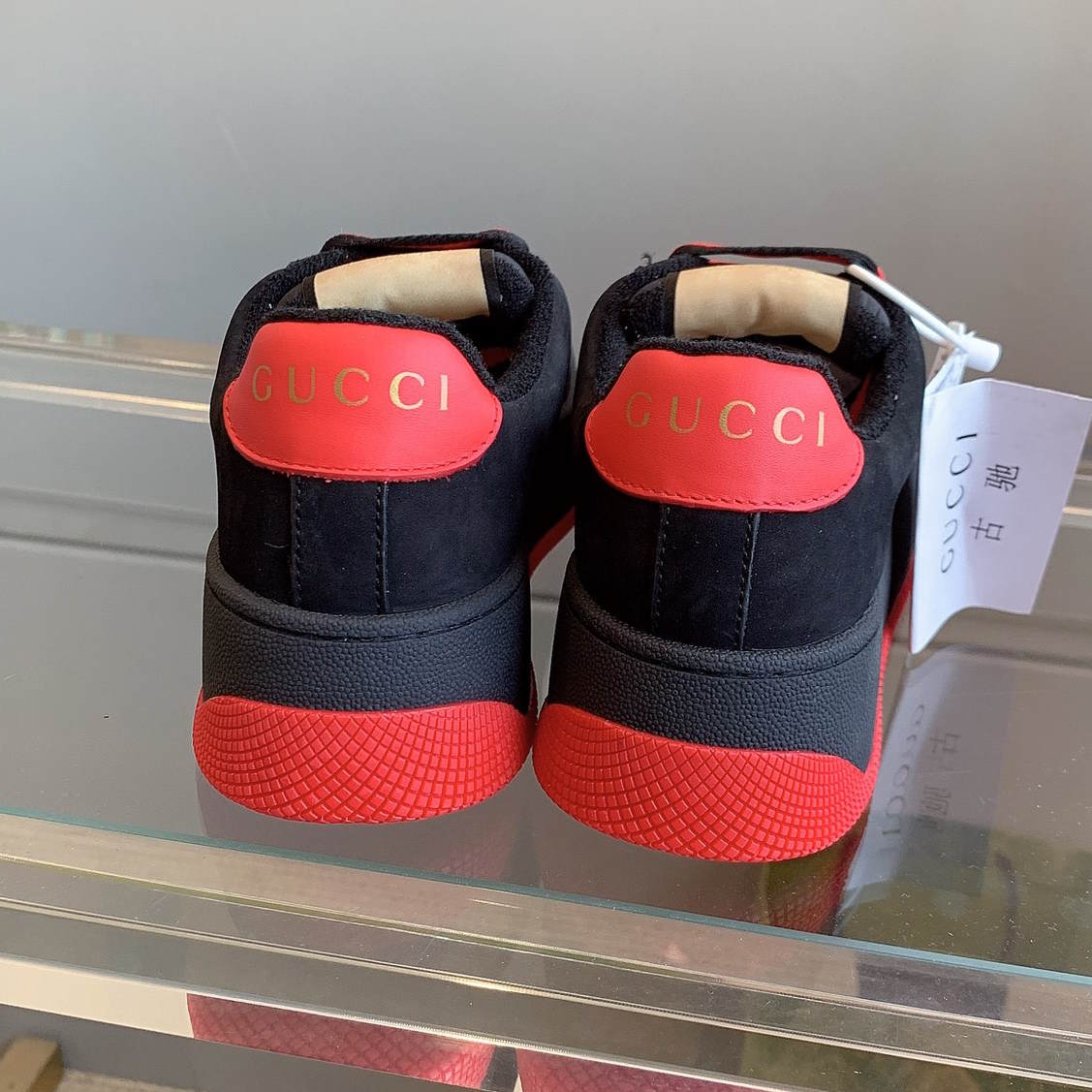 GU Sneakers Logo 2 Color 's