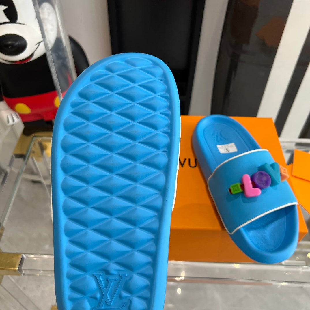 LU Slippers 2 Color 's