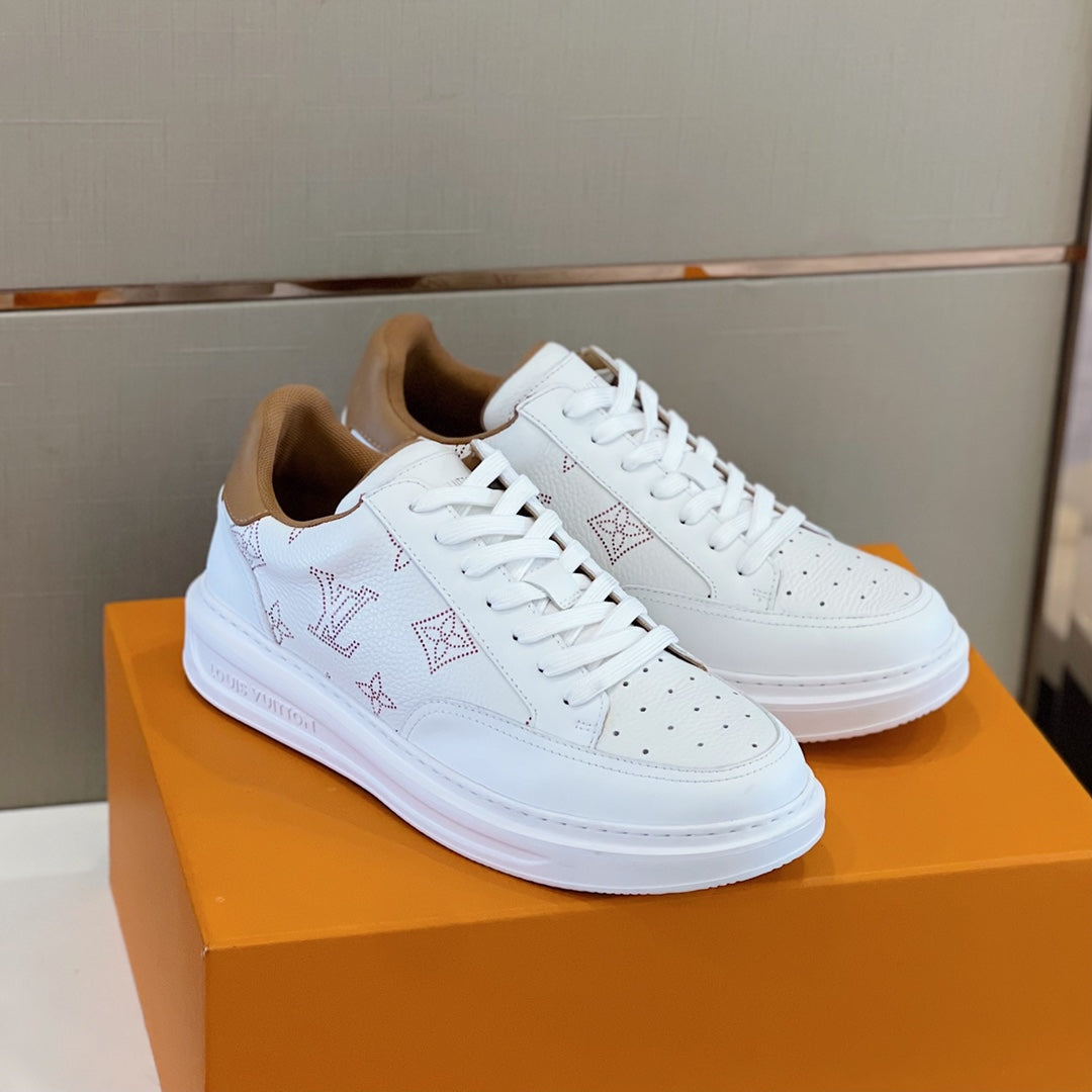 LU Sneakers Trainers Silver