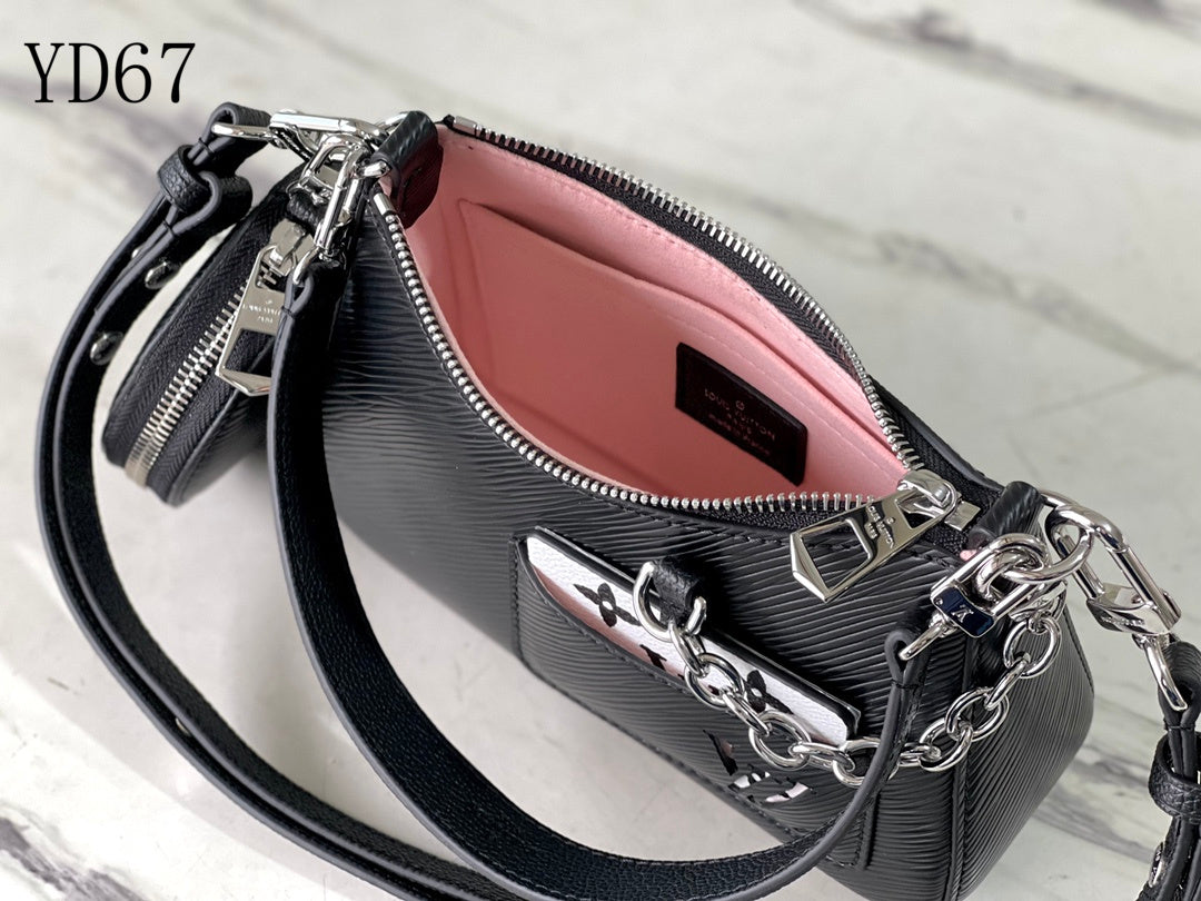 LU Bag Leather 20 cm