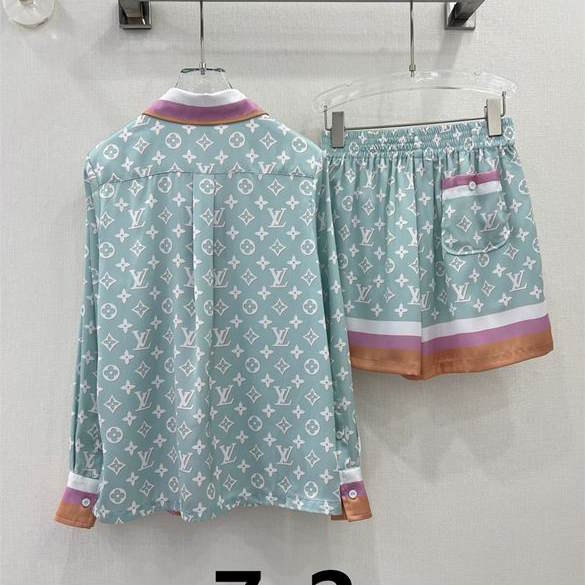 LU Sport Activewear Woman Shorts