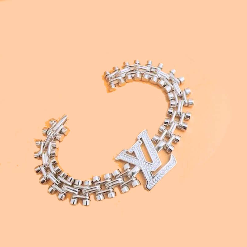 LU Bracelet