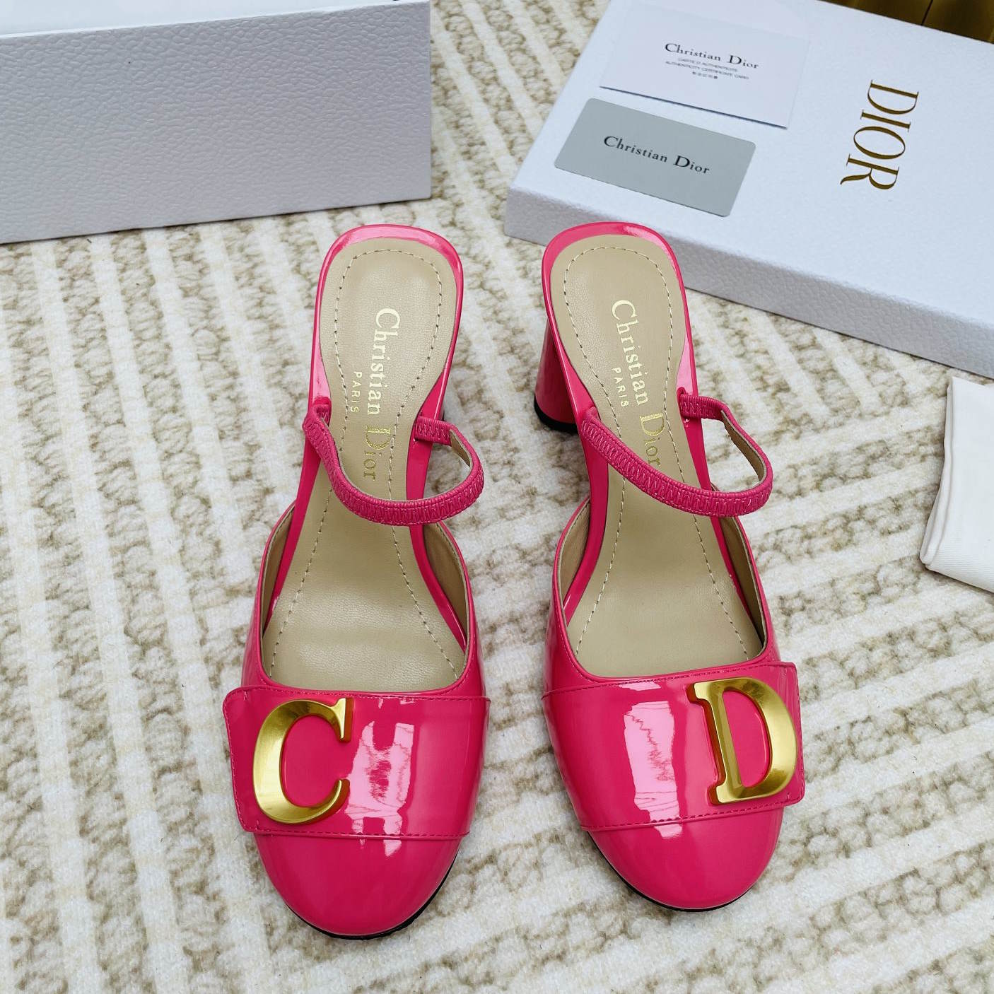 CHD Sandals 2 Color 's