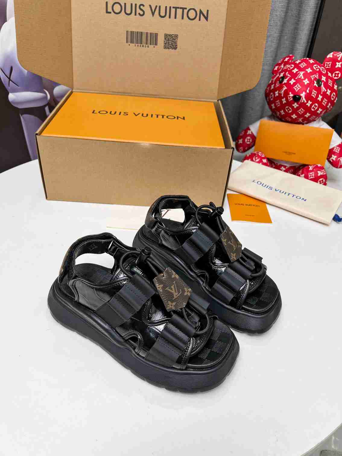 LU Sandals Woman 3 Color's