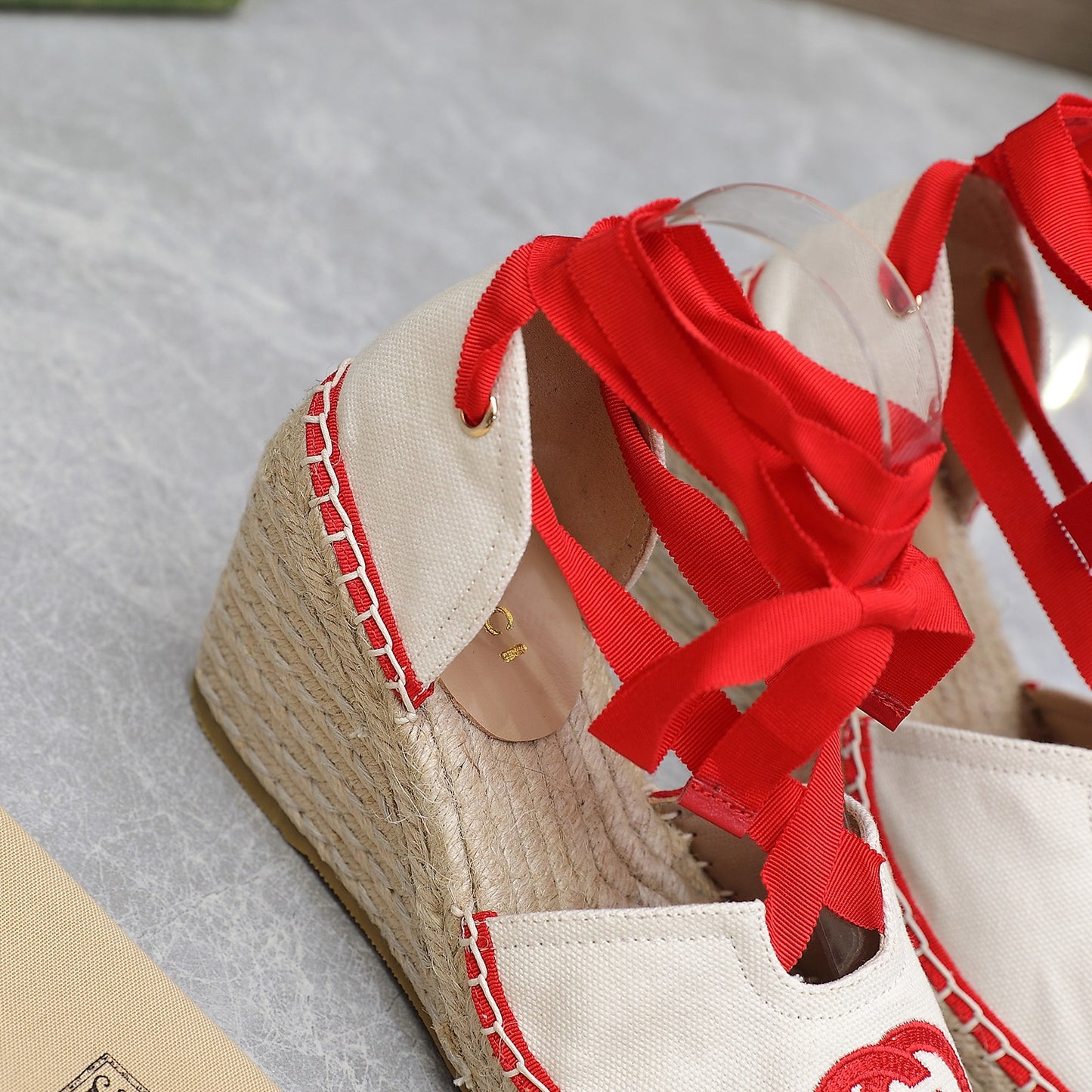 GU Wedge Sandals 2 Color 's