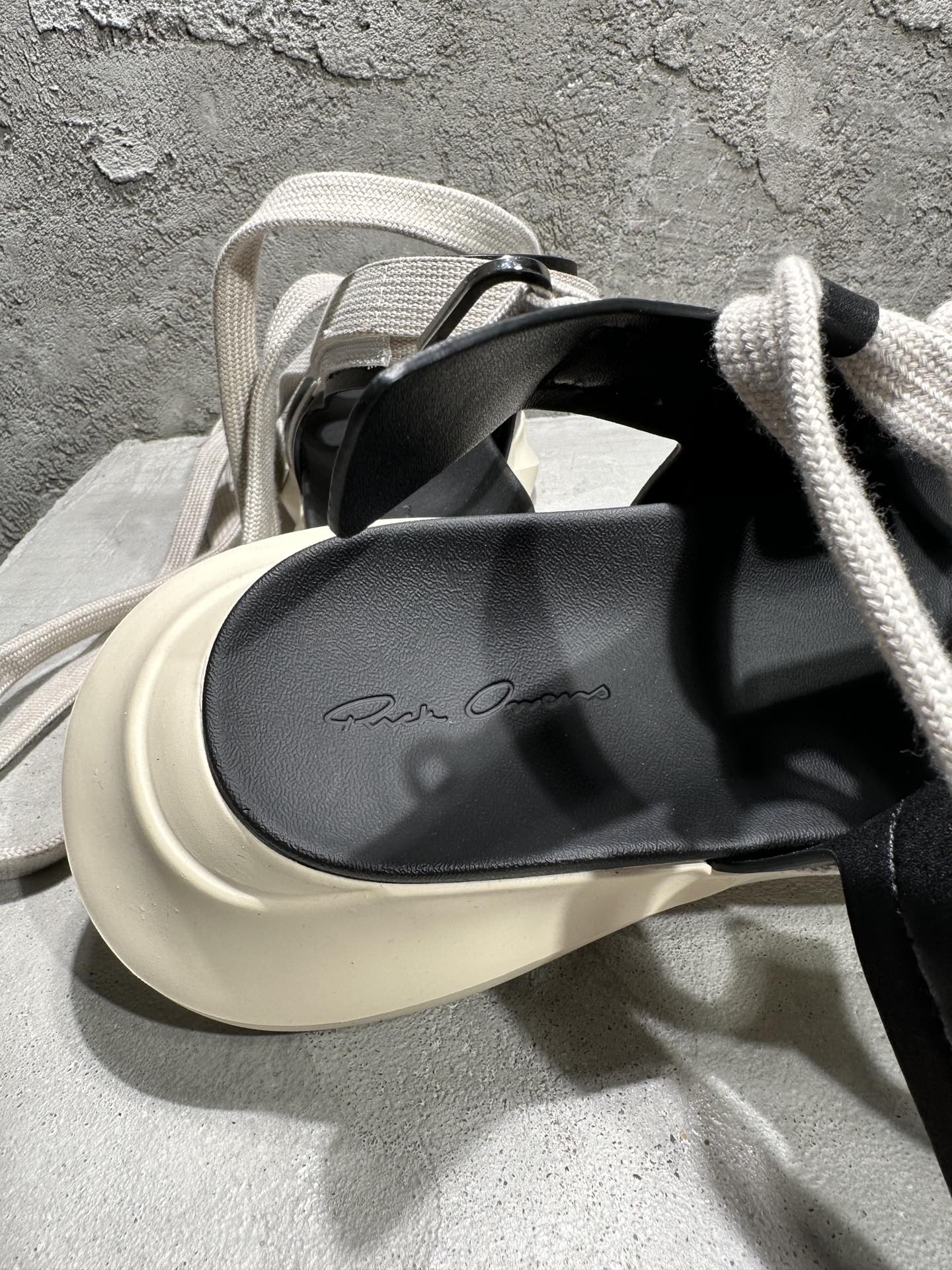R OWEN Sandals 2 Color's 46