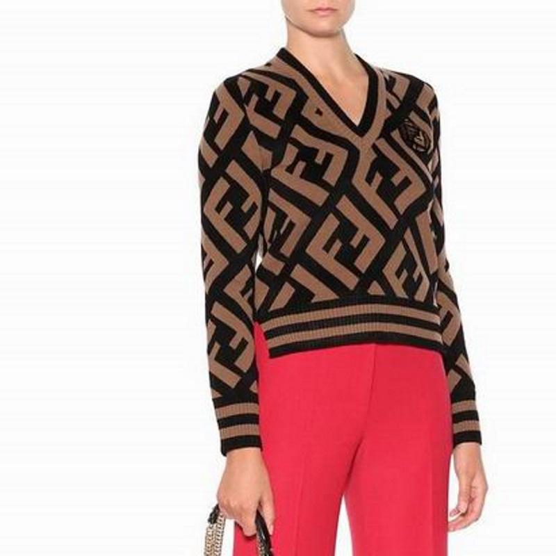 Fen Sweater Brown