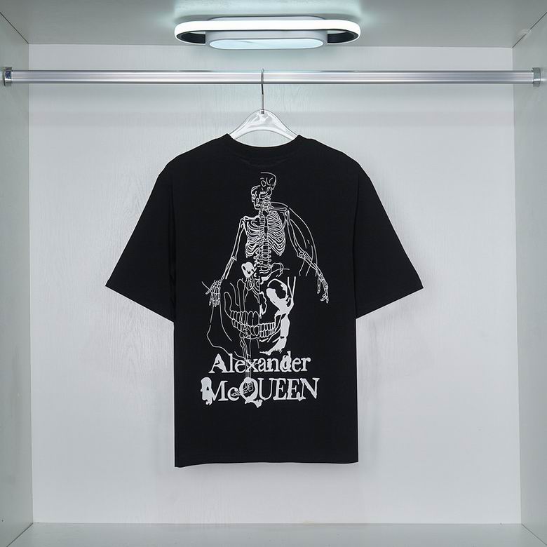 M*QUEEN T -shirt 2 Color 's